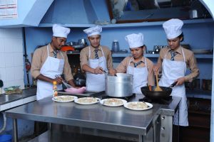HM Kitchen